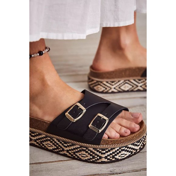 🎉LAST CHANCE🎉 FREE PEOPLE Caravelle Cork Footbed Sandals / Black - Picture 5 of 14